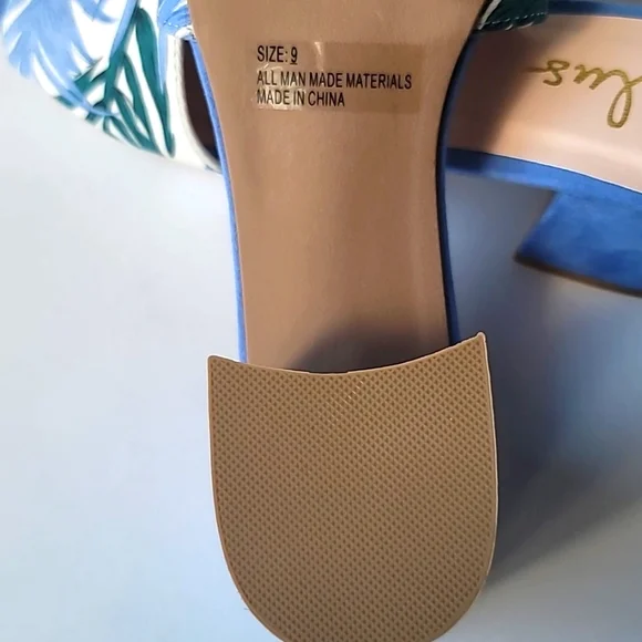 NWOB Jax Bleu Multi Print Heeled Sandals, Size 9 - Picture 7 of 8